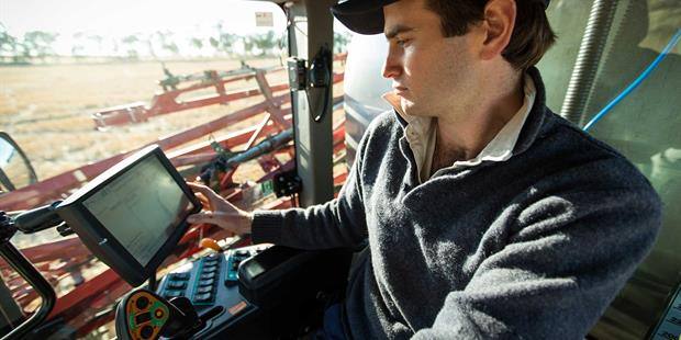 Technology use leads Australian farming trends in 2015